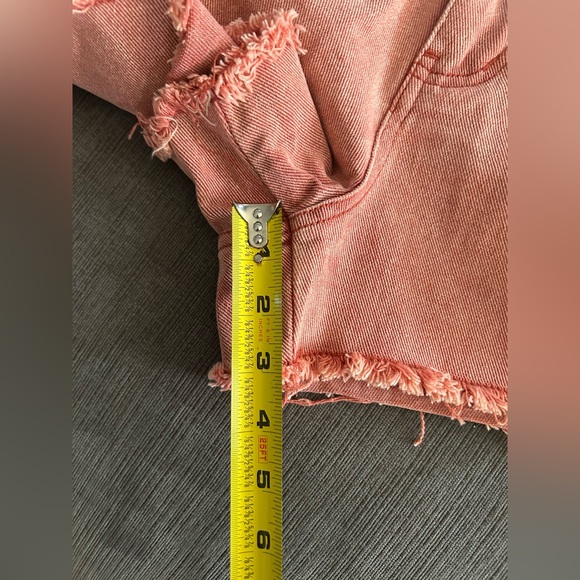 POL Distressed Denim Shorts Pink Size Small Raw Hem Boho NWT - Picture 8 of 8